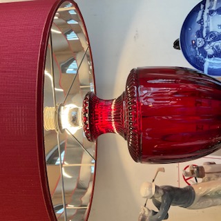 赤いイタリアンカラーのランプ